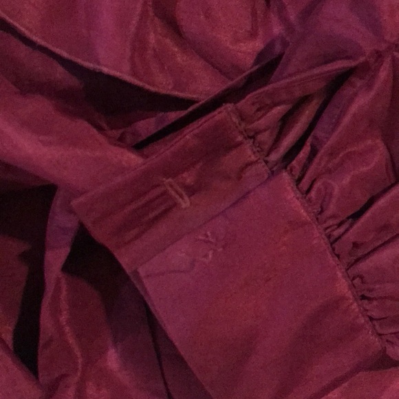 Oscar de La Renta ruffle neck blouse - Picture 4 of 5